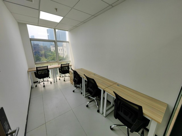 浦江吊机出租联系方式